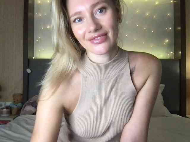 StellaMuse webcam