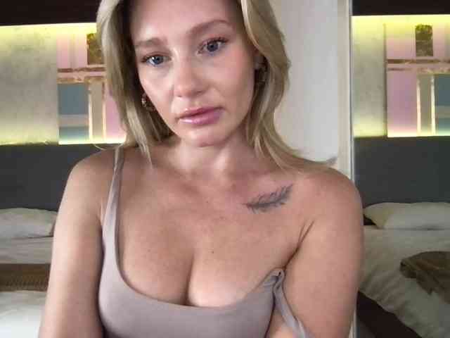 StellaMuse webcam