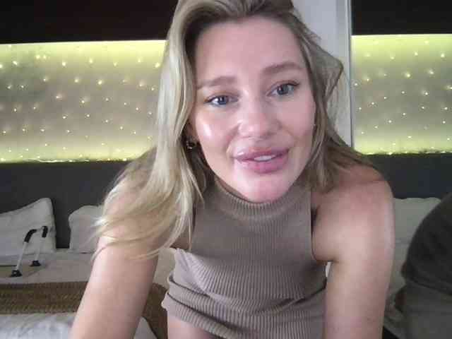 StellaMuse webcam