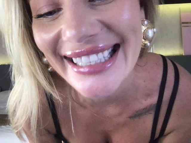 StellaMuse webcam