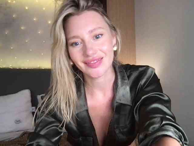 StellaMuse webcam