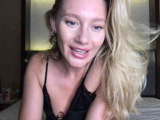 StellaMuse Sex Cam Show