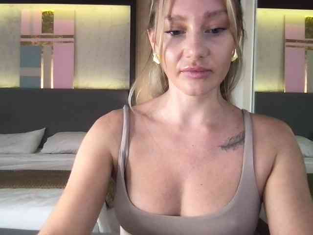 StellaMuse webcam