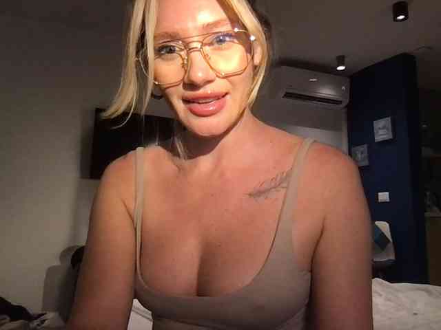StellaMuse webcam