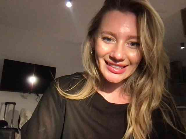 StellaMuse webcam