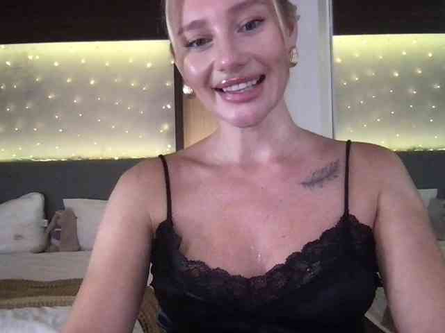 StellaMuse webcam