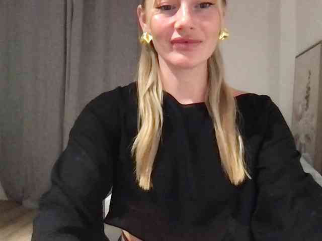 StellaMuse webcam