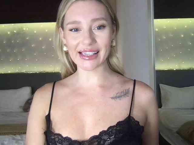 StellaMuse webcam