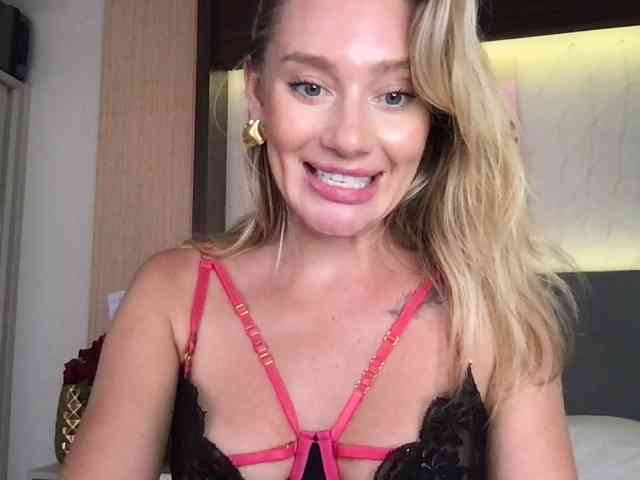 StellaMuse webcam