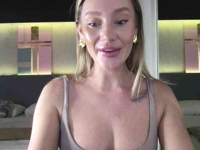 StellaMuse webcam