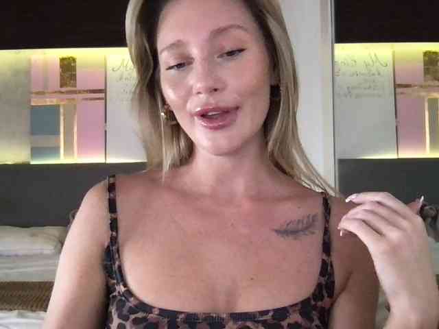 StellaMuse Sex Cam Show