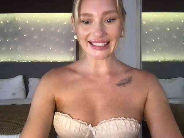 StellaMuse webcam