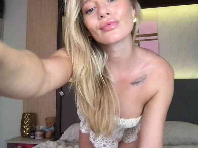 StellaMuse webcam