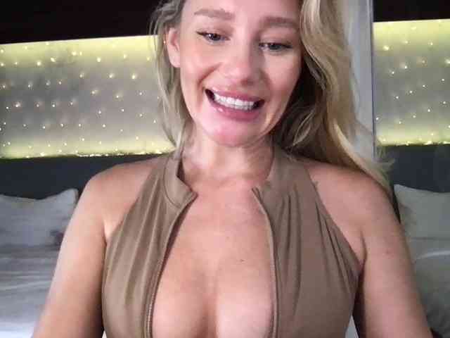 StellaMuse webcam