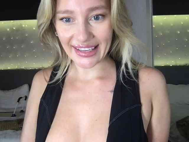 StellaMuse webcam