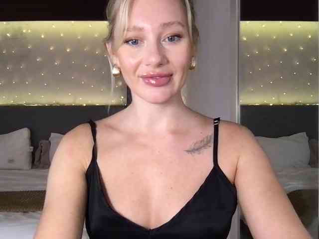StellaMuse webcam