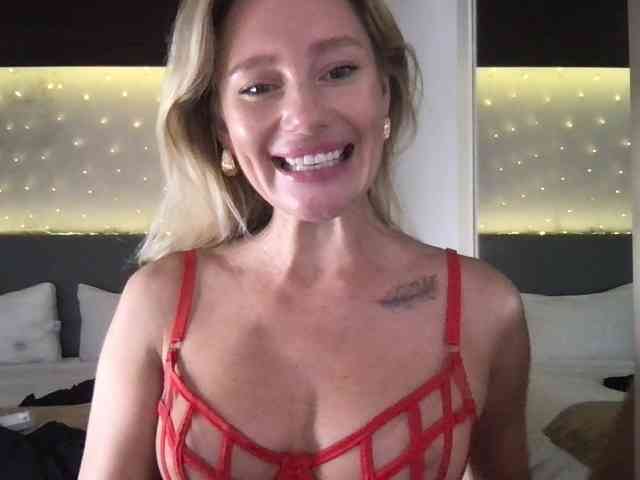 StellaMuse webcam