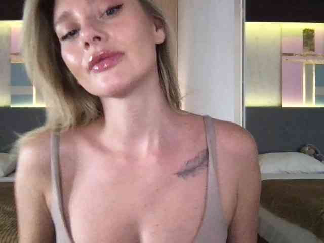 StellaMuse webcam