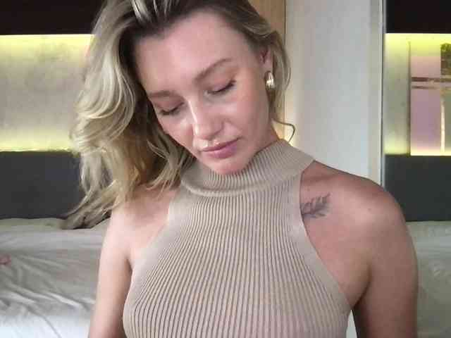 StellaMuse Sex Cam Show