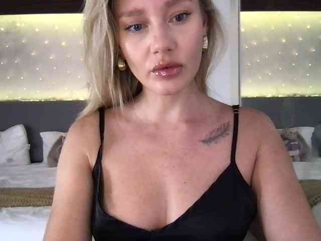 StellaMuse webcam