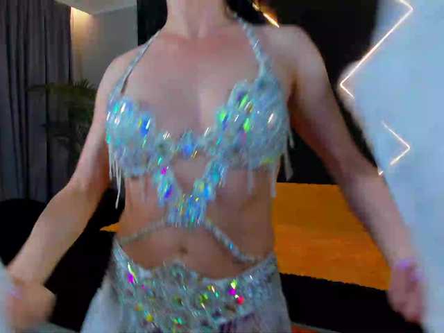 Shanita-moon live cam on BongaCams