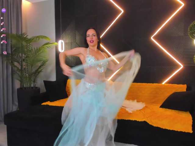 Shanita-moon live cam on BongaCams