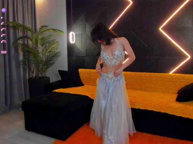 Shanita-moon webcam