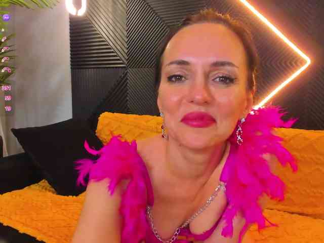 Shanita-moon webcam