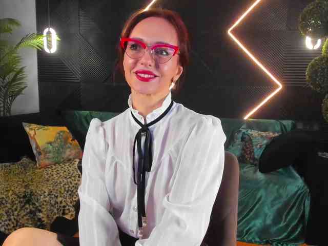 Shanita-moon webcam