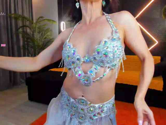 Shanita-moon webcam
