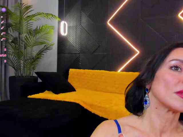 Shanita-moon webcam