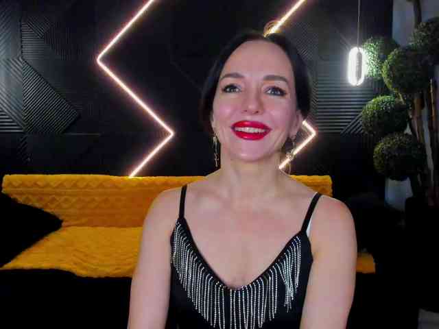 Shanita-moon webcam