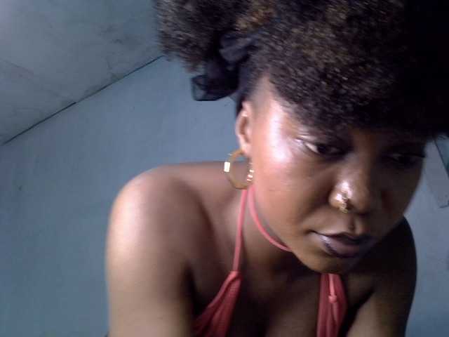 SpicyMackenzie1's BongaCams show and profile