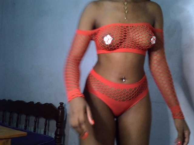 SpicyMackenzie1's BongaCams show and profile
