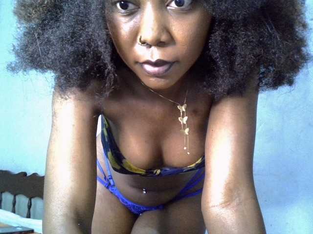 SpicyMackenzie1's BongaCams show and profile