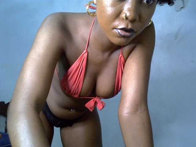 SpicyMackenzie1's BongaCams show and profile