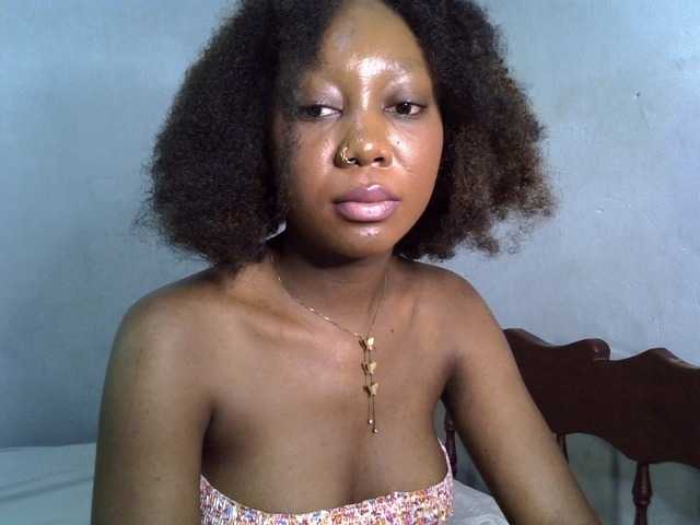 SpicyMackenzie1's BongaCams show and profile