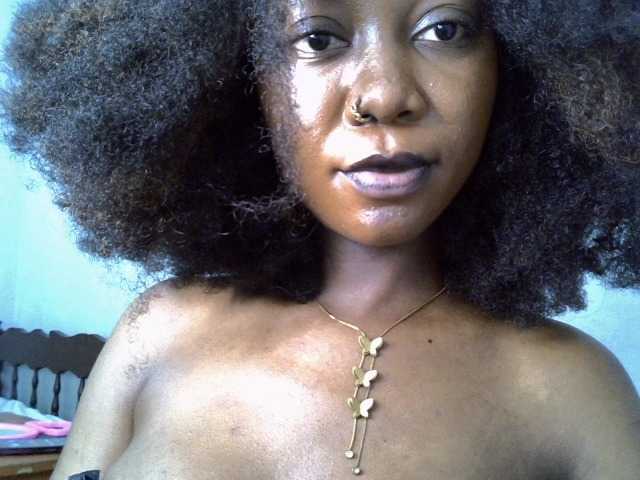 SpicyMackenzie1's BongaCams show and profile