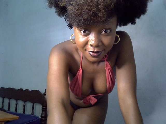 SpicyMackenzie1's BongaCams show and profile