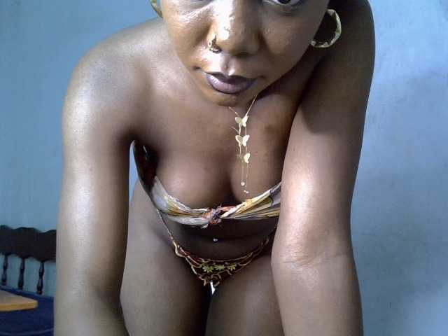 SpicyMackenzie1's BongaCams show and profile