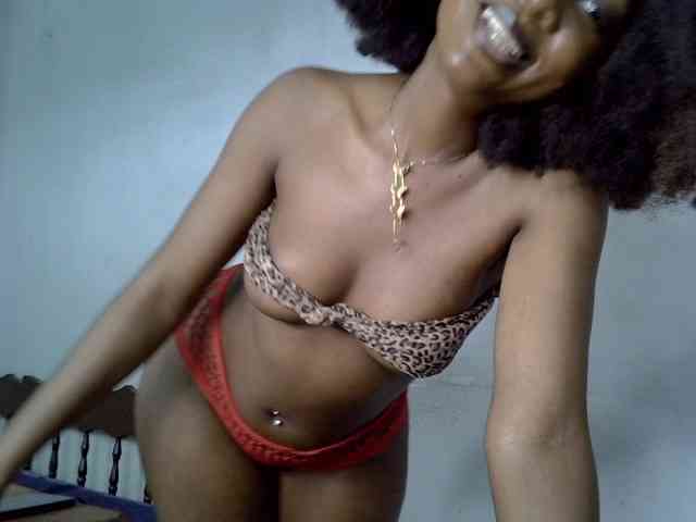 SpicyMackenzie1 webcam