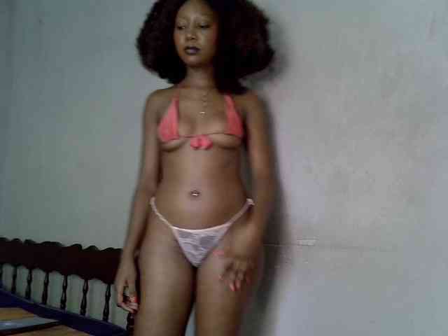 SpicyMackenzie1 webcam