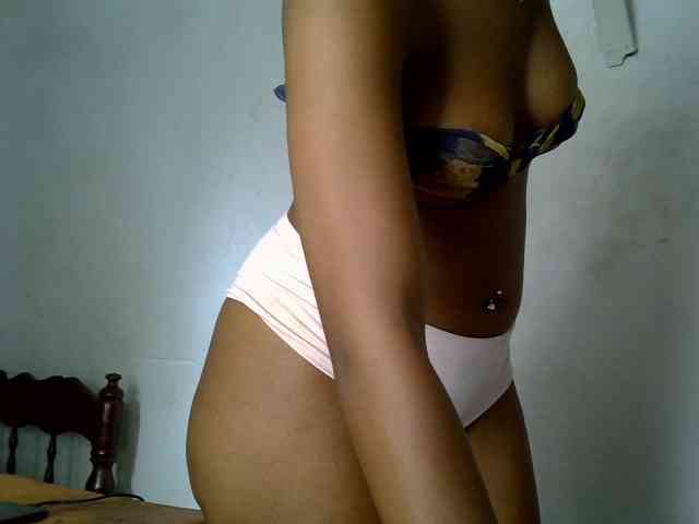 SpicyMackenzie1 webcam