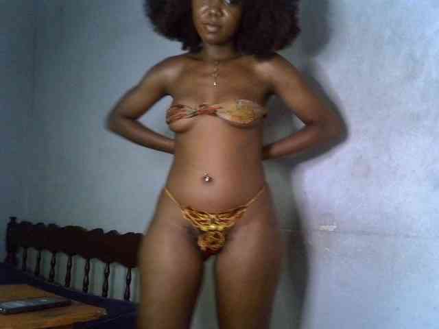 SpicyMackenzie1 webcam