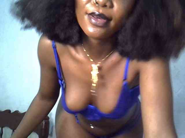 SpicyMackenzie1 webcam