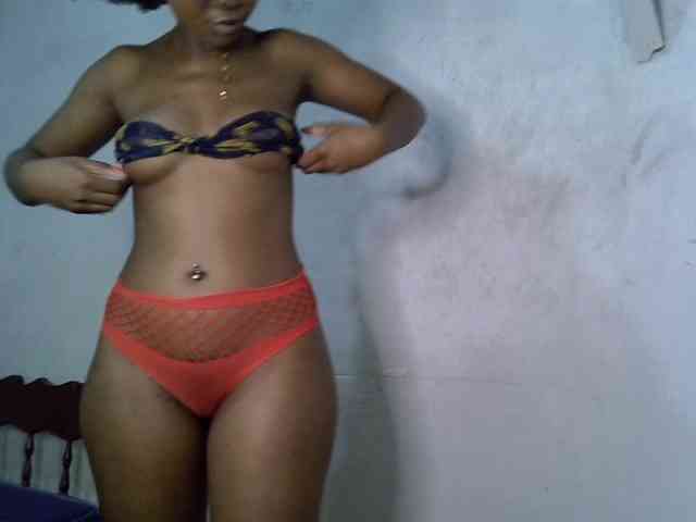 SpicyMackenzie1 webcam