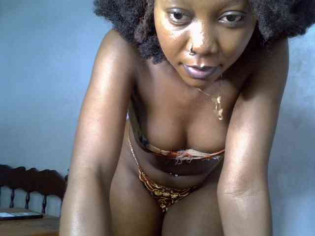 SpicyMackenzie1 webcam