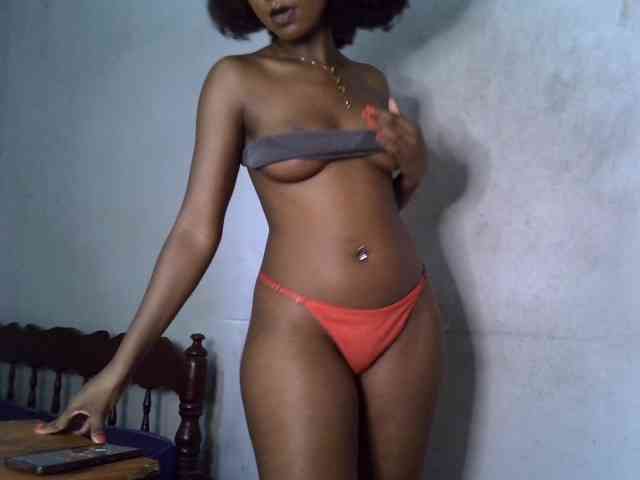 SpicyMackenzie1 webcam