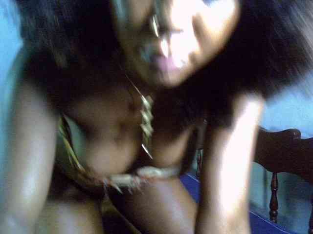 SpicyMackenzie1 webcam