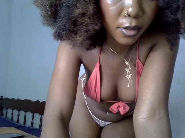 SpicyMackenzie1 webcam